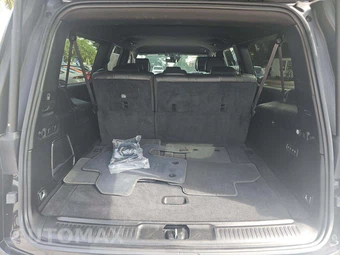 2023 Jeep Wagoneer L Series III - miniatura 12