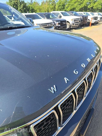 2023 Jeep Wagoneer L Series III - miniatura 21