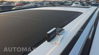 2023 Jeep Wagoneer Series II - miniatura 18
