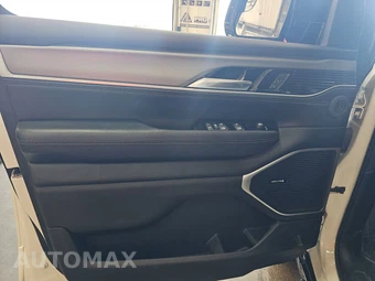 2023 Jeep Wagoneer Series II Carbide - miniatura 9