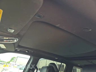 2023 Jeep Wagoneer Series III - miniatura 21
