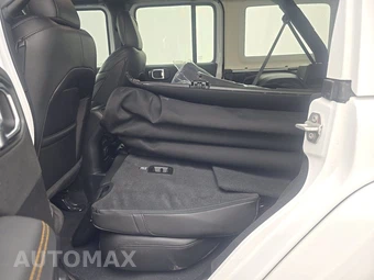2023 Jeep Wrangler 4 Door High Altitude - miniatura 13