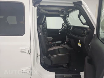 2023 Jeep Wrangler 4 Door High Altitude - miniatura 8