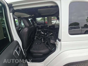 2023 Jeep Wrangler 4 Door High Altitude - miniatura 13