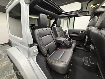 2023 Jeep Wrangler 4 Door High Altitude - miniatura 24