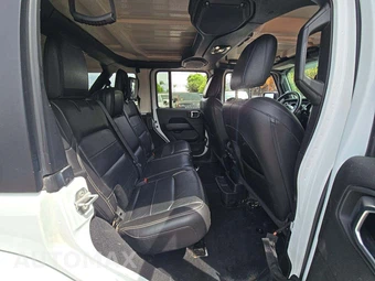 2023 Jeep Wrangler 4 Door Sahara - miniatura 16