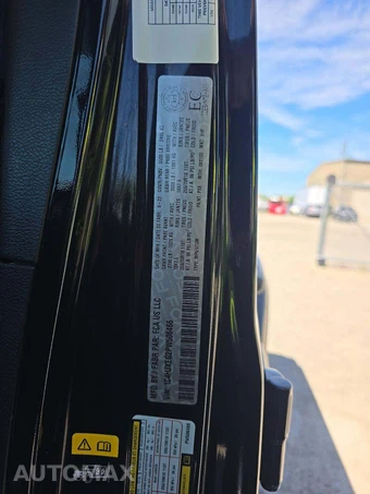 2023 Jeep Wrangler 4 Door Sahara - miniatura 2