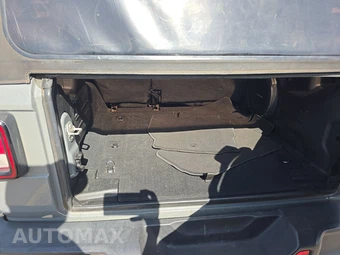 2023 Jeep Wrangler 4 Door Sahara - miniatura 16