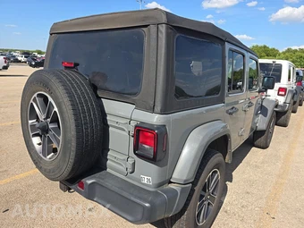 2023 Jeep Wrangler 4 Door Sahara - miniatura 4