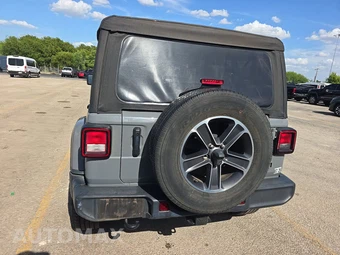 2023 Jeep Wrangler 4 Door Sahara - miniatura 5