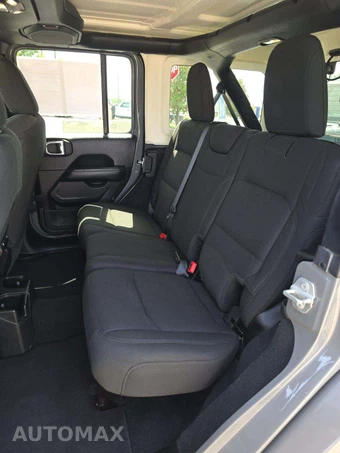 2023 Jeep Wrangler 4 Door Sahara - miniatura 13