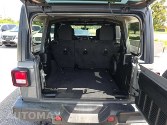 2023 Jeep Wrangler 4 Door Sahara - miniatura 14