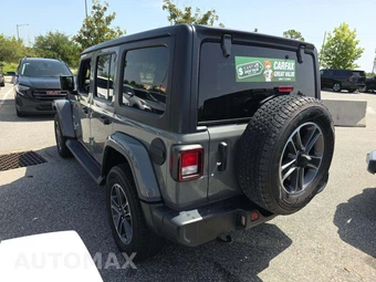 2023 Jeep Wrangler 4 Door Sahara - miniatura 2