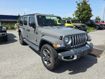 2023 Jeep Wrangler 4 Door Sahara - miniatura 4