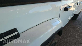 2023 Jeep Wrangler 4 Door Sahara - miniatura 23
