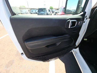 2023 Jeep Wrangler 4 Door Sahara - miniatura 9