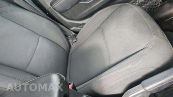 2023 Jeep Wrangler 4 Door Sahara - miniatura 30