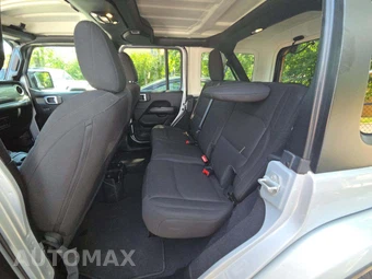 2023 Jeep Wrangler 4 Door Sahara - miniatura 13