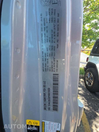 2023 Jeep Wrangler 4 Door Sahara - miniatura 5