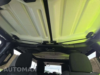 2023 Jeep Wrangler 4 Door Sahara - miniatura 11