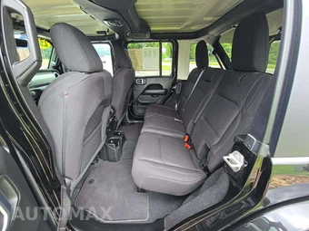 2023 Jeep Wrangler 4 Door Sahara - miniatura 13