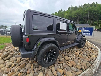 2023 Jeep Wrangler 4 Door Sahara - miniatura 3