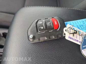 2023 Jeep Wrangler 4 Door Sahara - miniatura 8