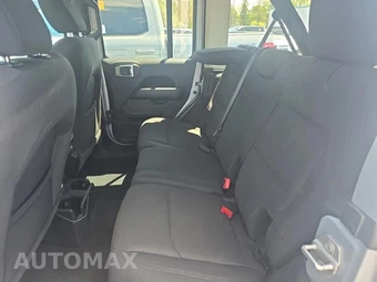 2023 Jeep Wrangler 4 Door Sahara - miniatura 16
