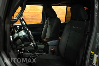 2023 Jeep Wrangler 4 Door Sahara - miniatura 9