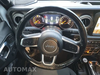 2023 Jeep Wrangler 4 Door Sahara - miniatura 10