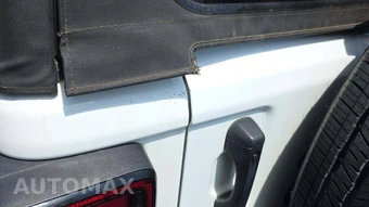 2023 Jeep Wrangler 4 Door Sahara - miniatura 23