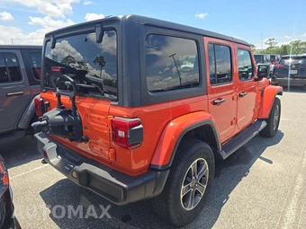 2023 Jeep Wrangler 4 Door Sahara - miniatura 3