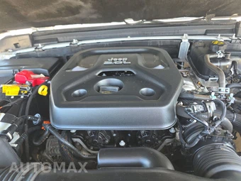 2023 Jeep Wrangler 4 Door Sahara - miniatura 15