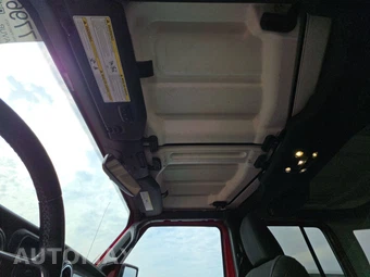 2023 Jeep Wrangler 4 Door Sahara - miniatura 17