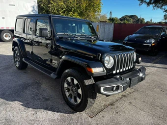 2023 Jeep Wrangler 4 Door Sahara - miniatura 2
