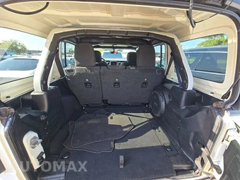 2023 Jeep Wrangler 4 Door Sahara - miniatura 16
