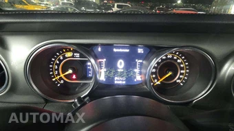 2023 Jeep Wrangler 4 Door Sahara - miniatura 22