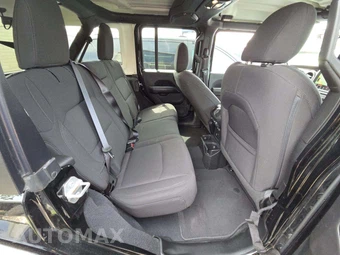2023 Jeep Wrangler 4 Door Sahara - miniatura 16