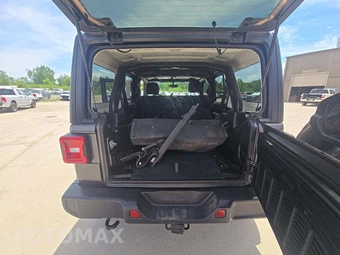 2023 Jeep Wrangler 4 Door Sahara - miniatura 11