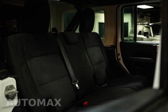 2023 Jeep Wrangler 4 Door Sahara - miniatura 11