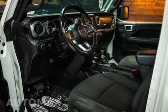2023 Jeep Wrangler 4 Door Sahara - miniatura 8
