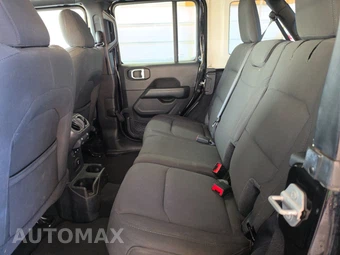 2023 Jeep Wrangler 4 Door Sahara - miniatura 13