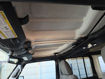 2023 Jeep Wrangler 4 Door Sahara - miniatura 18
