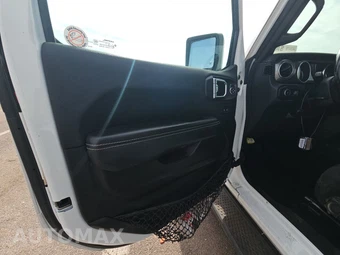 2023 Jeep Wrangler 4 Door Sahara - miniatura 9