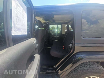 2023 Jeep Wrangler 4 Door Sahara - miniatura 10