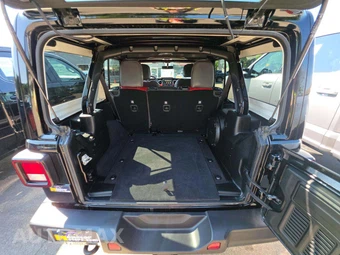 2023 Jeep Wrangler 4 Door Sahara - miniatura 14