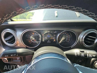 2023 Jeep Wrangler 4 Door Sahara - miniatura 9