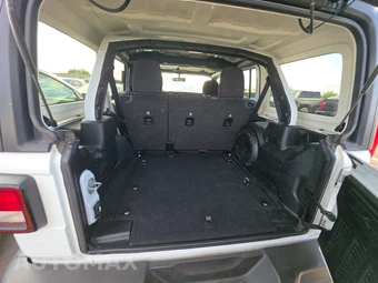 2023 Jeep Wrangler 4 Door Sahara - miniatura 16