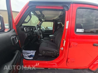 2023 Jeep Wrangler 4 Door Sahara - miniatura 3