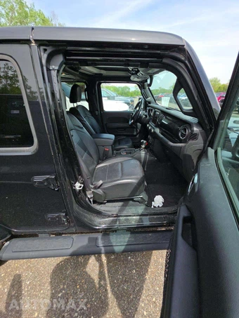 2023 Jeep Wrangler 4 Door Sahara Altitude - miniatura 18